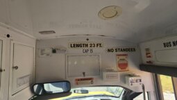 2015 Chevrolet Express 14 Passenger w/ Air full