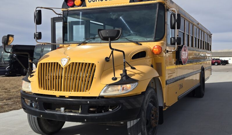 2016 International PB105 Bus (low miles) full