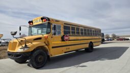 2016 International PB105 Bus (low miles) full