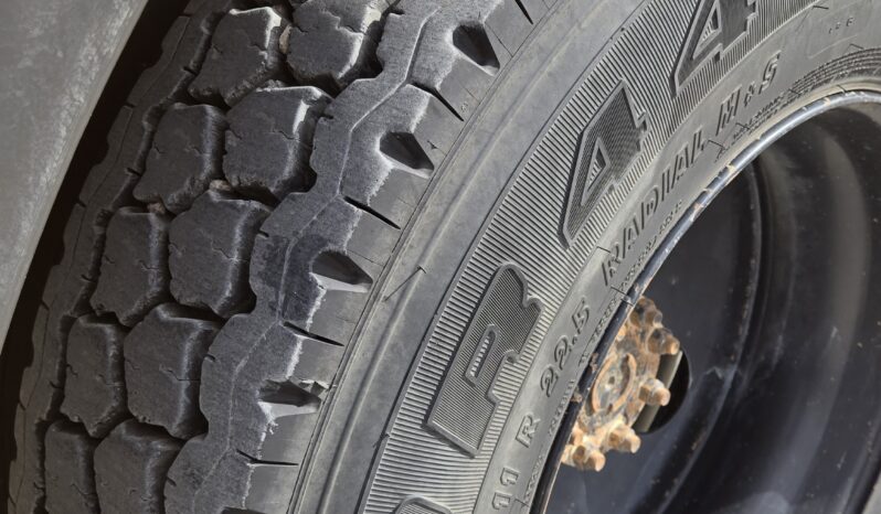 2016 International PB105 Bus (low miles) full