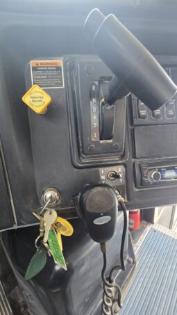 2016 International PB105 Bus (low miles) full