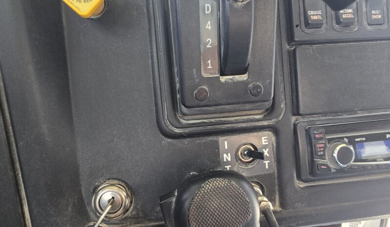 2016 International PB105 Bus (low miles) full