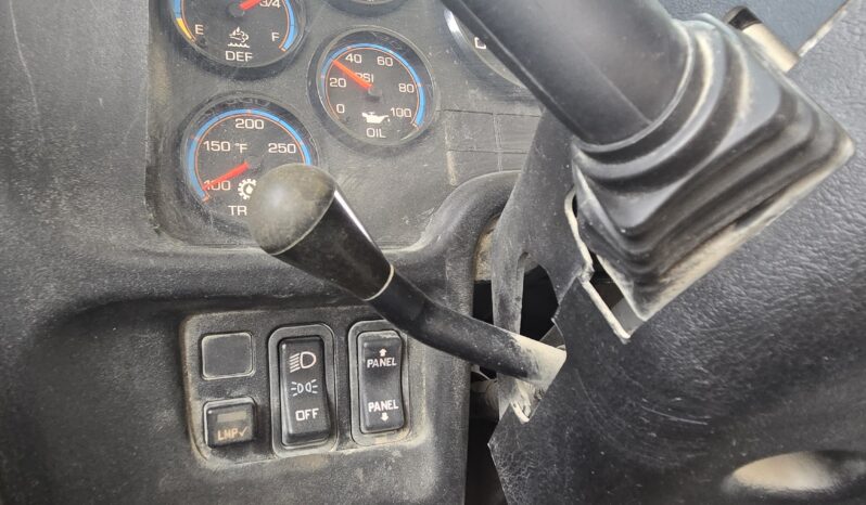 2016 International PB105 Bus (low miles) full