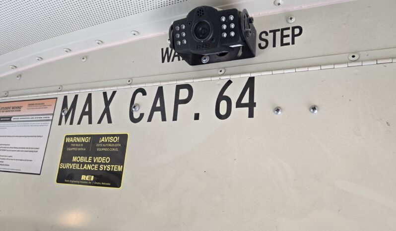 2016 International PB105 Bus (low miles) full