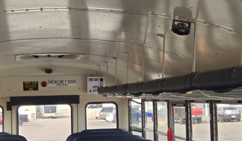 2016 International PB105 Bus (low miles) full