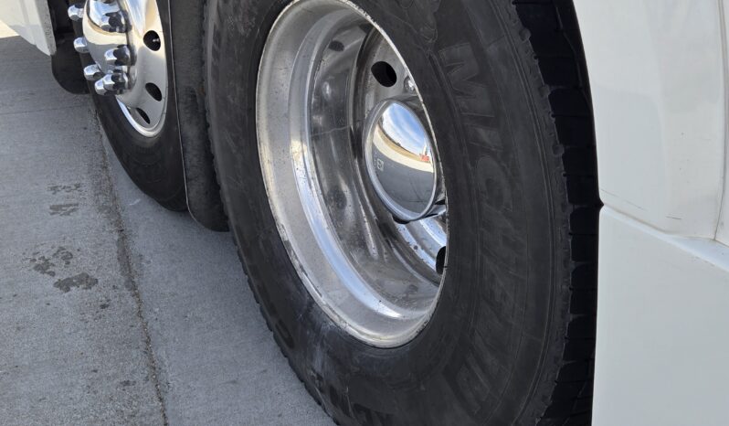 2013 PreVost H345 56-pas full