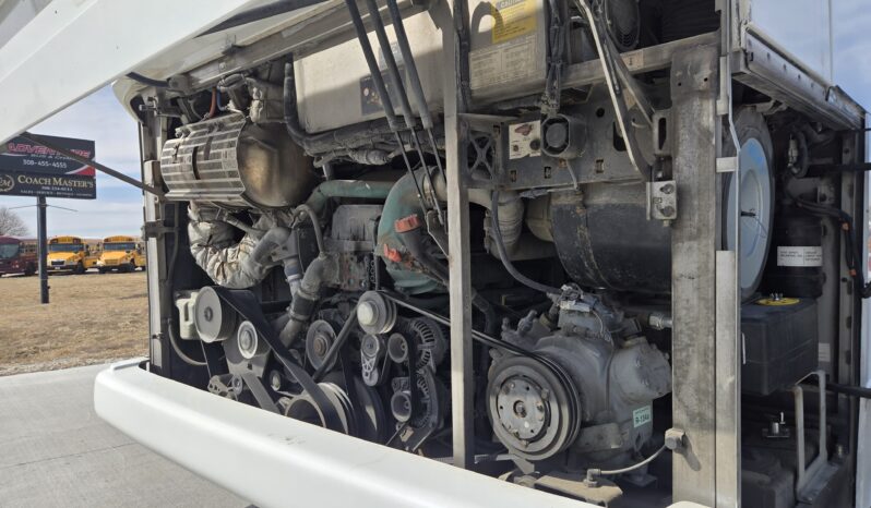 2013 PreVost H345 56-pas full