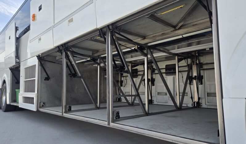 2013 PreVost H345 56-pas full