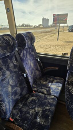 2013 PreVost H345 56-pas full