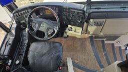 2013 PreVost H345 56-pas full