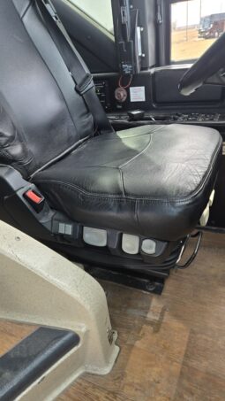 2013 PreVost H345 56-pas full