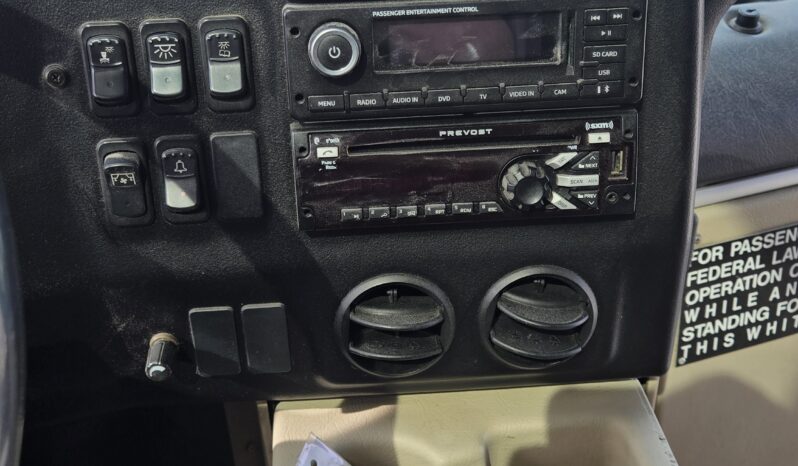 2013 PreVost H345 56-pas full