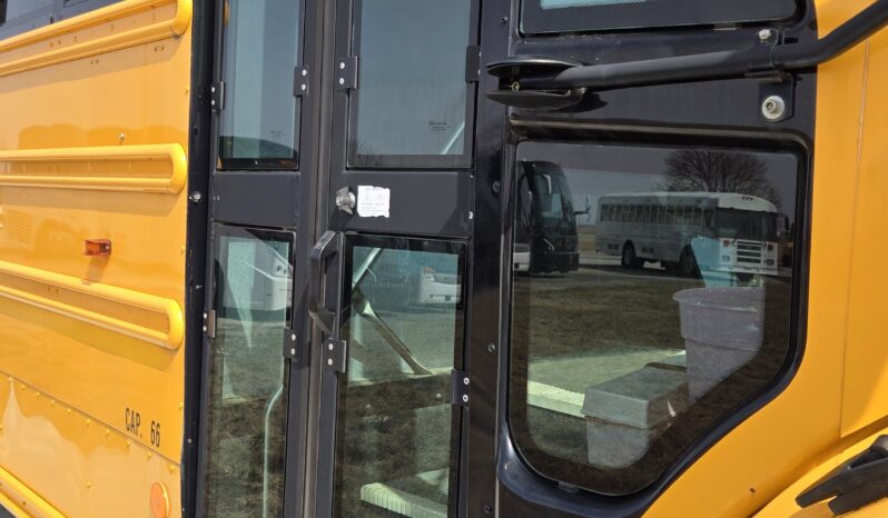 2010 Thomas Freightliner 66/pas full