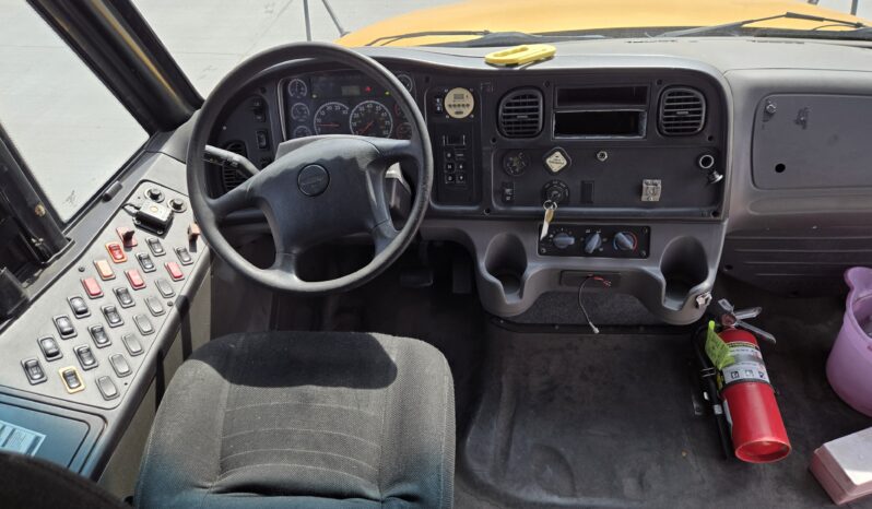 2010 Thomas Freightliner 66/pas full