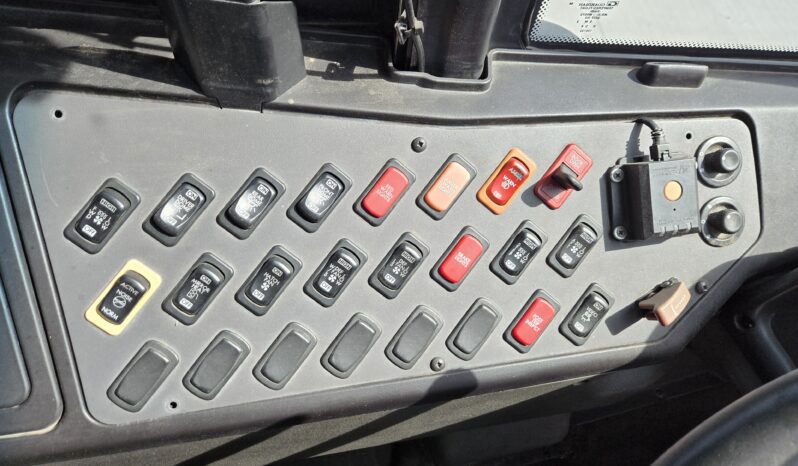 2010 Thomas Freightliner 66/pas full