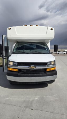 2026 Chevrolet Mavryk 12pas/ +2 Handi full