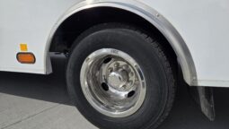 2026 Chevrolet Mavryk 12pas/ +2 Handi full