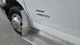 2026 Chevrolet Mavryk 12pas/ +2 Handi full