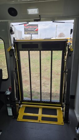 2026 Chevrolet Mavryk 12pas/ +2 Handi full