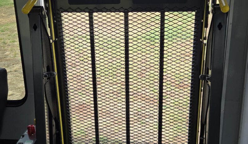 2026 Chevrolet Mavryk 12pas/ +2 Handi full