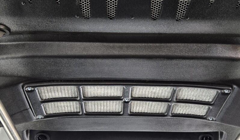 2026 Chevrolet Mavryk 12pas/ +2 Handi full