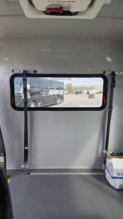 2026 Chevrolet Mavryk 12pas/ +2 Handi full