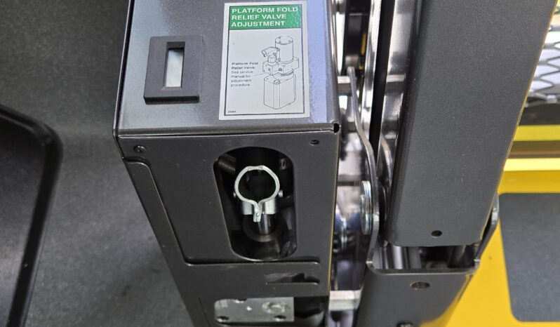 2026 Chevrolet Mavryk 12pas/ +2 Handi full