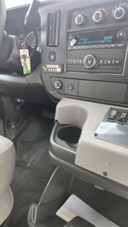 2026 Chevrolet Mavryk 12pas/ +2 Handi full