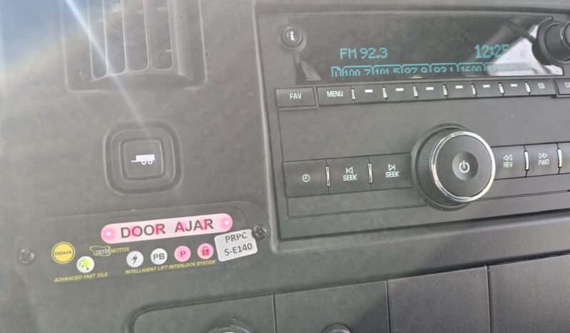 2026 Chevrolet Mavryk 12pas/ +2 Handi full