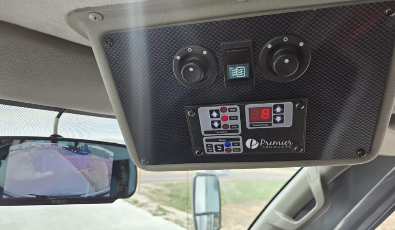 2026 Chevrolet Mavryk 12pas/ +2 Handi full