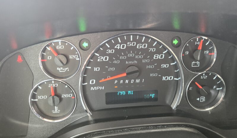 2026 Chevrolet Mavryk 12pas/ +2 Handi full