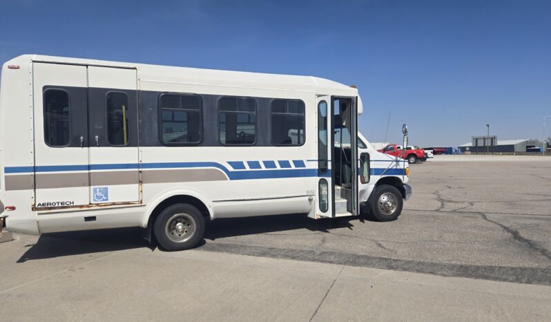1996 Ford Eldorado E350 15pass Shuttle w/Handi full