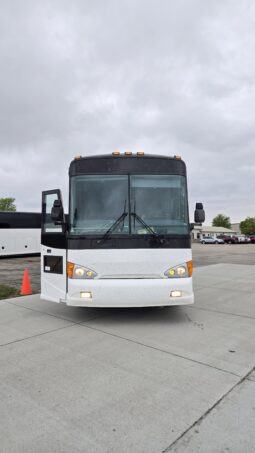 1999 MCI DL-3 (44 Pass- 240Kmiles) full