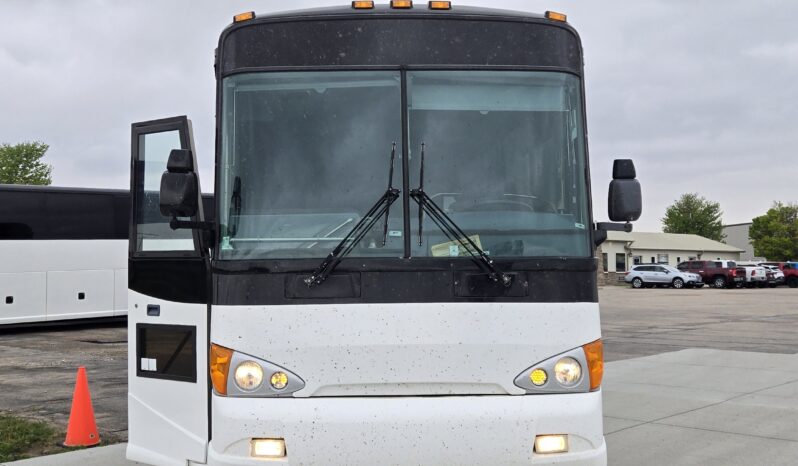 1999 MCI DL-3 (44 Pass- 240Kmiles) full