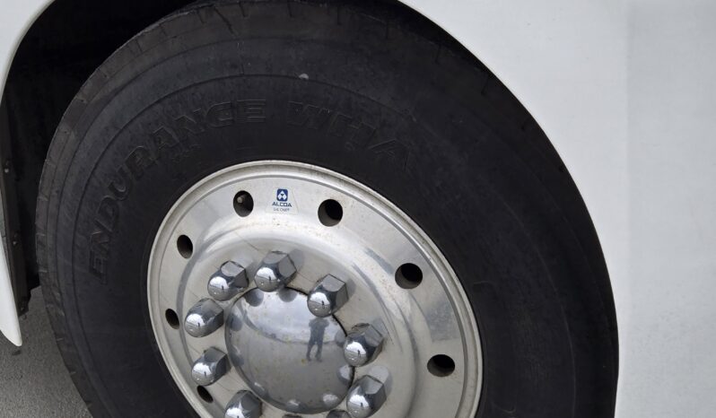 1999 MCI DL-3 (44 Pass- 240Kmiles) full