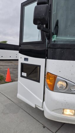 1999 MCI DL-3 (44 Pass- 240Kmiles) full