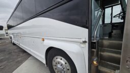 1999 MCI DL-3 (44 Pass- 240Kmiles) full