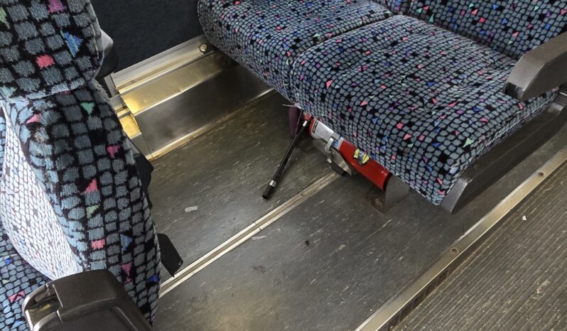 1999 MCI DL-3 (44 Pass- 240Kmiles) full