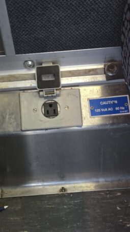 1999 MCI DL-3 (44 Pass- 240Kmiles) full