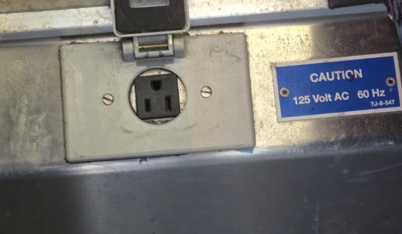 1999 MCI DL-3 (44 Pass- 240Kmiles) full