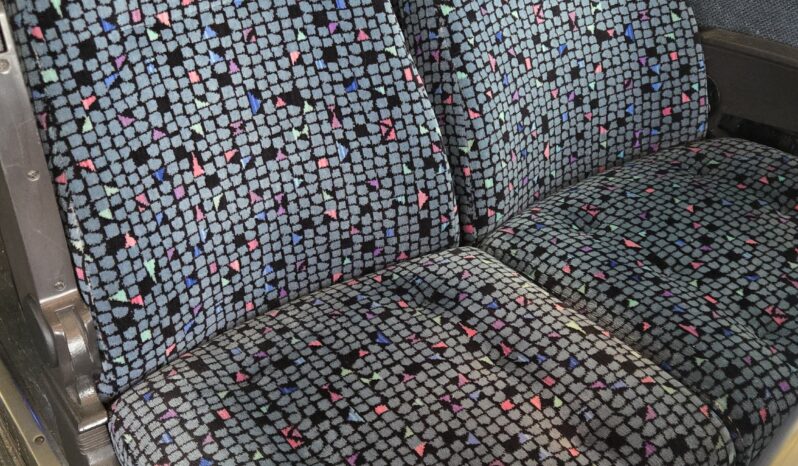 1999 MCI DL-3 (44 Pass- 240Kmiles) full