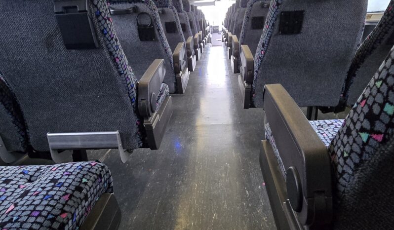 1999 MCI DL-3 (44 Pass- 240Kmiles) full