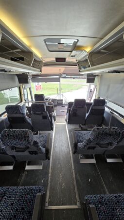 1999 MCI DL-3 (44 Pass- 240Kmiles) full