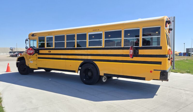 2021 Blue Bird 53pass (16,756mi) full