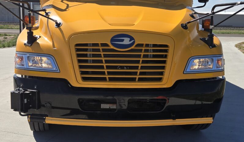 2021 Blue Bird 53pass (16,756mi) full
