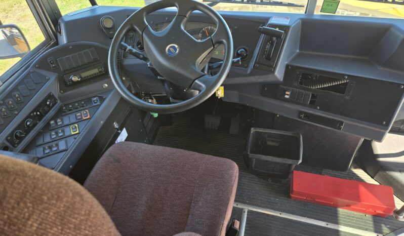 2021 Blue Bird 53pass (16,756mi) full