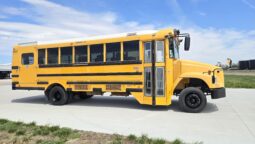 2004 Thomas Freightliner FS-65 w/Handi