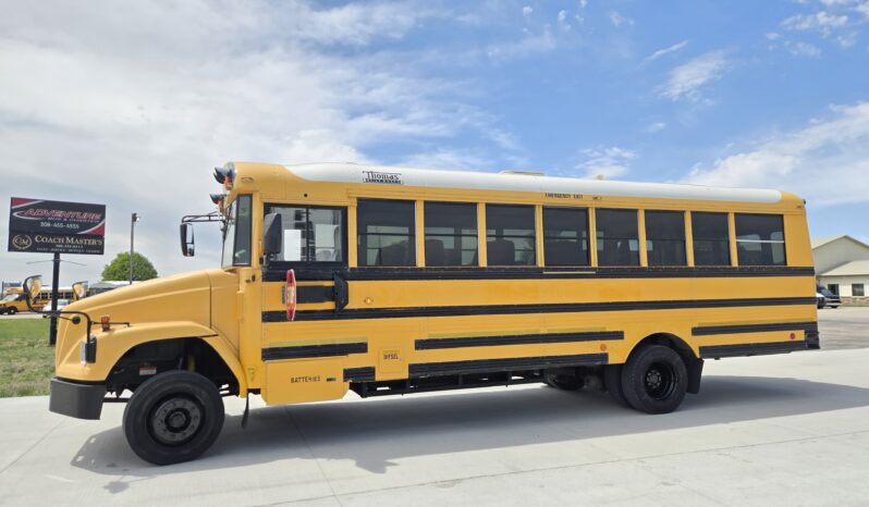 2004 Thomas Freightliner FS-65 w/Handi full