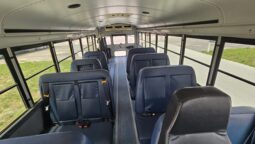 2004 Thomas Freightliner FS-65 w/Handi full