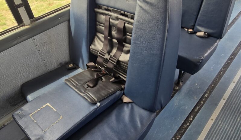 2004 Thomas Freightliner FS-65 w/Handi full